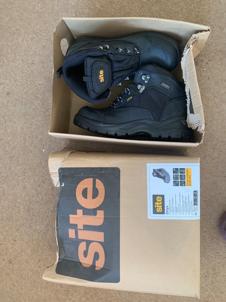 Boots Black size 41