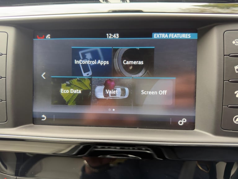 2016 Jaguar XE 2.0d R-Sport Auto Euro 6 (s/s) 4dr SALOON Diesel Automatic