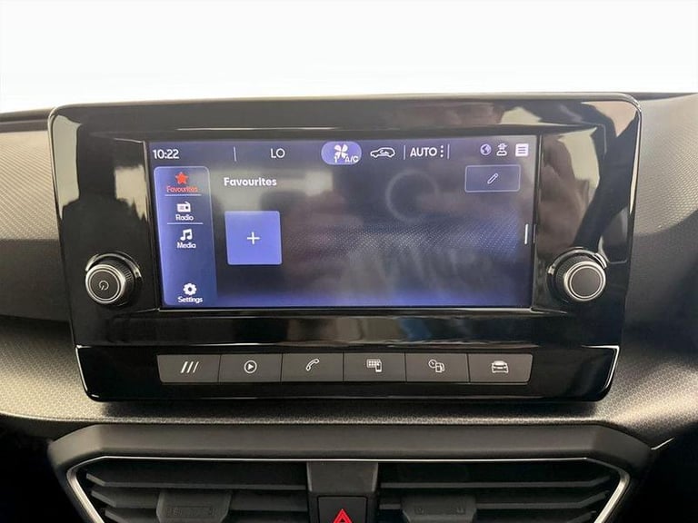 2022 SEAT Leon 1.0 TSI EVO SE 5dr HATCHBACK PETROL Manual