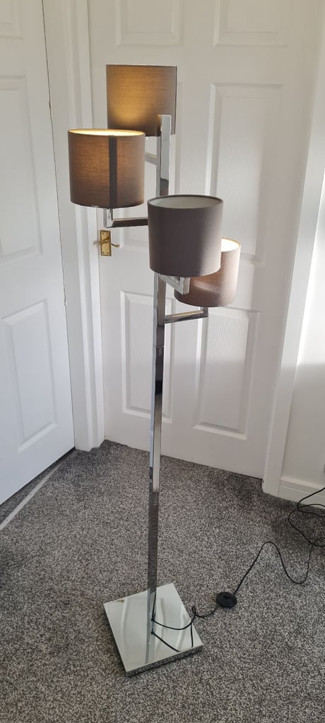 Floor lamp