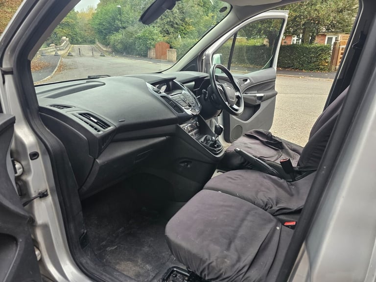 FORD TRANSIT CONNECT 1.6 TDCi LIMITED ALLOYS CRUISE A/C 3 SEATS NO VAT SILVER