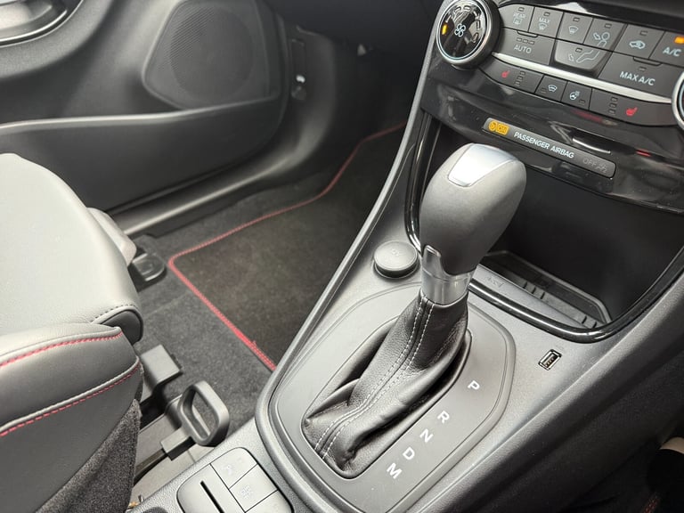 2024 Ford Puma 1.0T EcoBoost Hybrid mHEV ST 5dr DCT - Only 2,700 miles! Hatchback Petrol Automatic