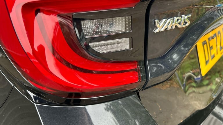 2022 Toyota Yaris 1.5 VVT-h Design Hatchback 5dr Petrol Hybrid E-CVT Euro 6 (s/s) (116 ps) HATCHB...