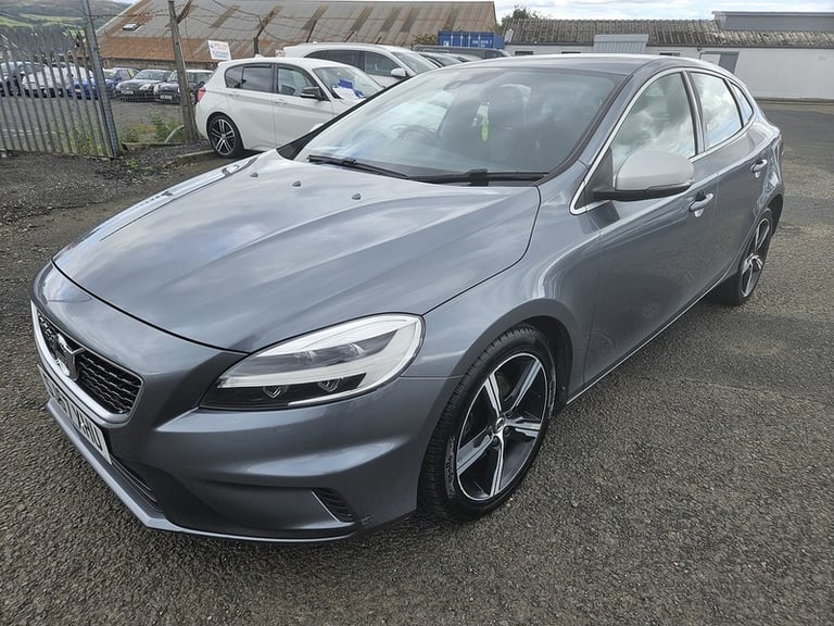 2017 Volvo V40 T2 R-Design Nav Plus Hatchback Petrol Manual