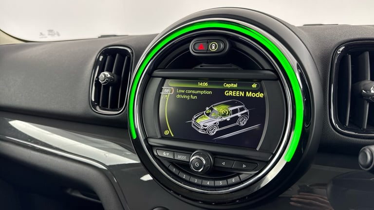 2017 MINI Countryman 2.0 Cooper D ALL4 5dr Auto [Chili Pack] Diesel Hatchback Hatchback Diesel Au...