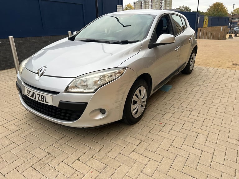 Renault, MEGANE 1.6 manual 5 door 