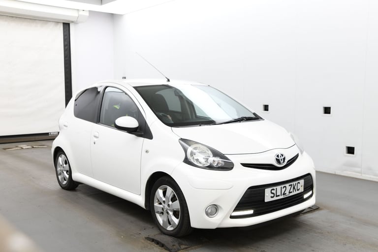 2012 Toyota AYGO 1.0 VVT-i Fire 5dr HATCHBACK PETROL Manual