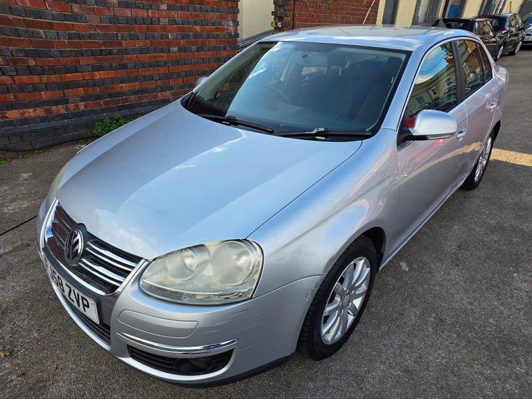 2009 Volkswagen Jetta 1.6 FSI SE Euro 4 4dr SALOON PETROL Manual