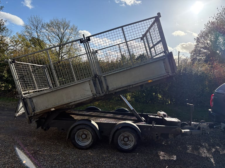 Ifor Williams tipping trailer