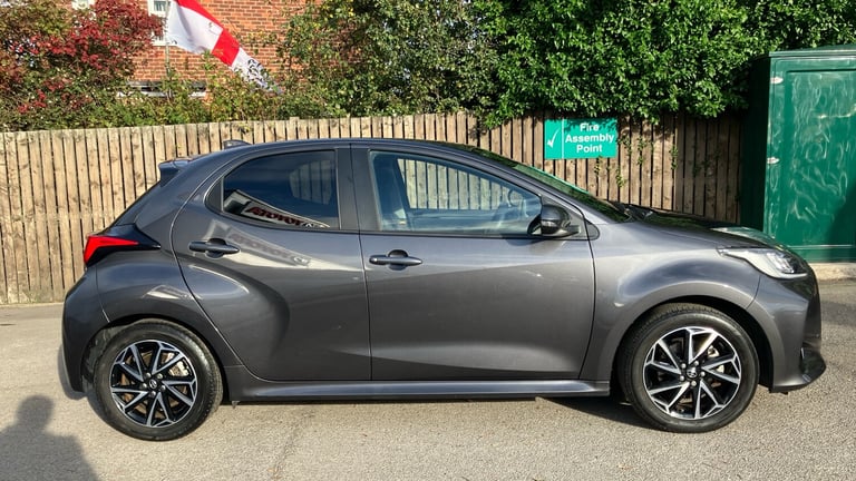 2023 Toyota Yaris 1.5 Hybrid Design 5dr CVT Hybrid Hatchback Hatchback Hybrid Automatic
