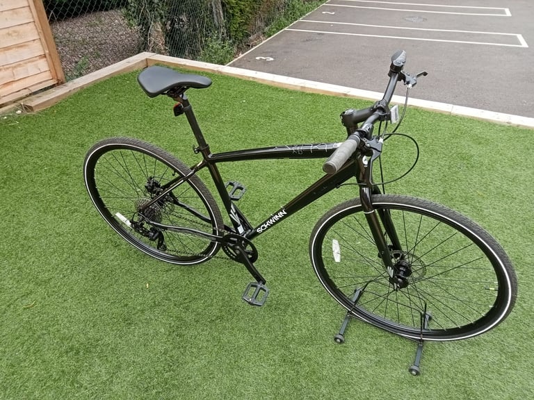 Schwinn Interlink Aluminium Hybrid Bike.