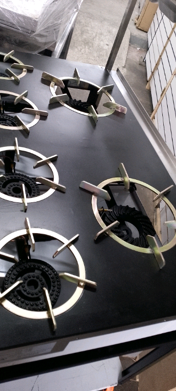 7 burner gas cooker/commercial Indian cooker restaurant takeaway