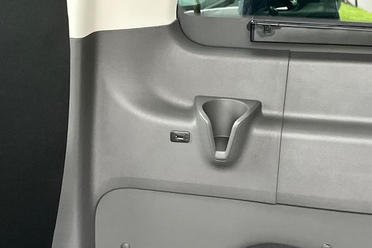 2025 Ford Transit 460 Leader L4 H3 ELWB High Roof 17 Seat Minibus RWD 2.0 EcoBlue 165ps, PRIV Min...