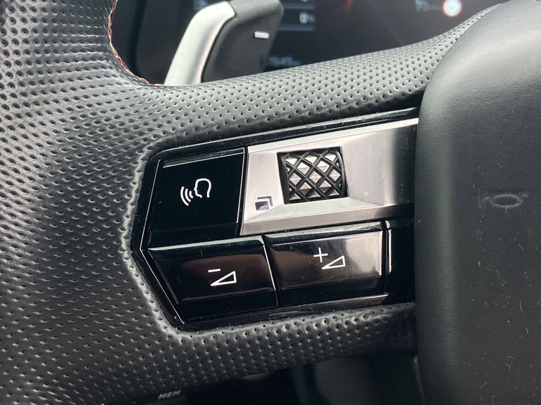 2022 DS Automobiles Ds 9 1.6 PureTech 225 Performance Line + 4dr EAT8 Saloon Petrol Automatic