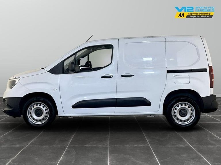 2022 Vauxhall Combo 1.5 Turbo D 2300 Dynamic L1 H1 Euro 6 4dr Manual Panel Van Diesel Manual