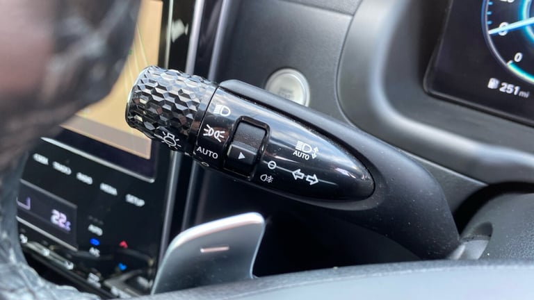 2021 Hyundai TUCSON 1.6 TGDi Hybrid 230 Premium 5dr 2WD Auto Hybrid Estate Estate Hybrid Automatic