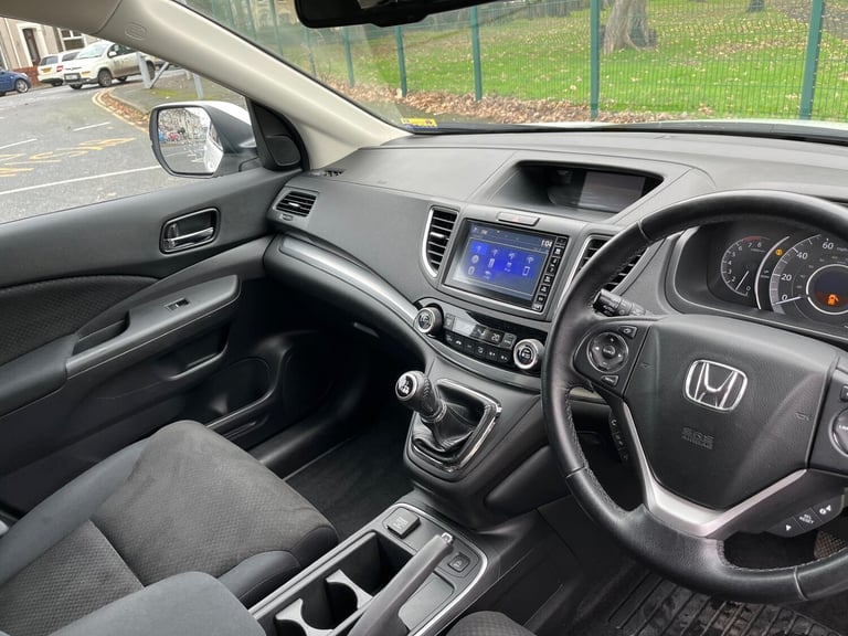 2016 Honda CR-V 2.0 i-VTEC SE Plus 5dr 2WD [Nav] ESTATE Petrol Manual