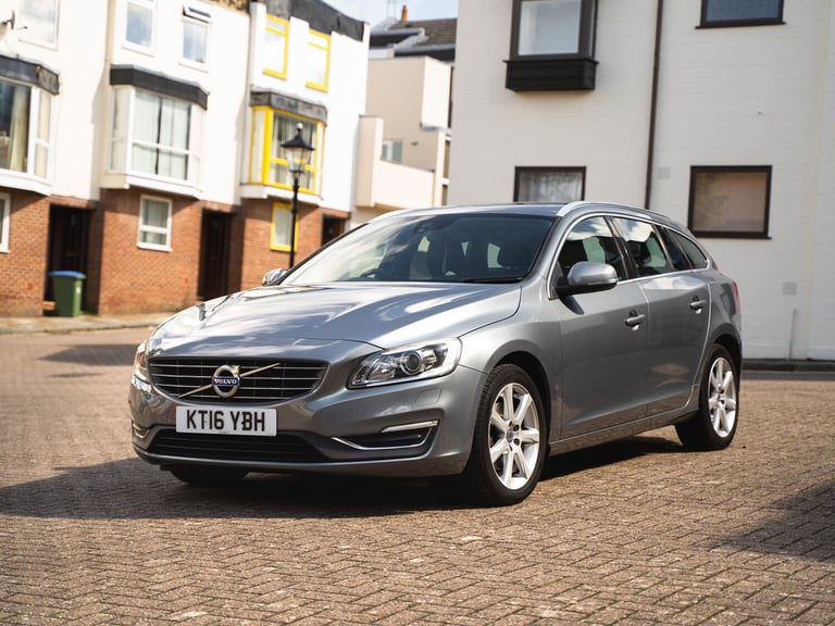 2016 Volvo V60 D3 (150) SE Lux Nav 5dr Diesel