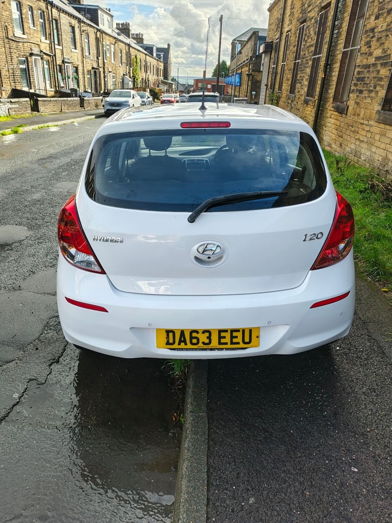 Hyundai, I20, Hatchback, 2014, Manual, 1248 (cc), 5 doors