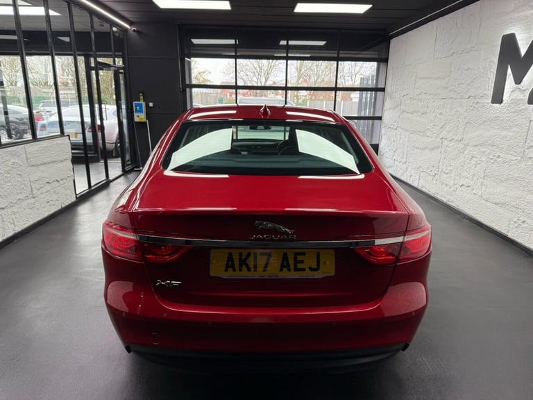 2017 Jaguar XF 2.0d Prestige 4dr Auto SALOON DIESEL Automatic