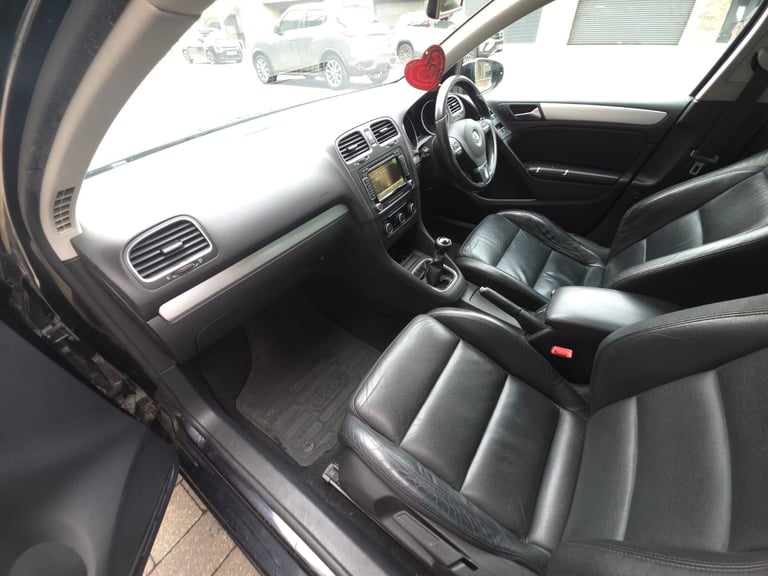 Volkswagen, GOLF, Hatchback, 2012, Manual, 1968 (cc), 5 doors