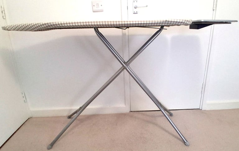IRONING BOARD EXTRA WIDE/ FOLDABLE / AND  TEFAL IRON IN PERFECTLY CONDITION