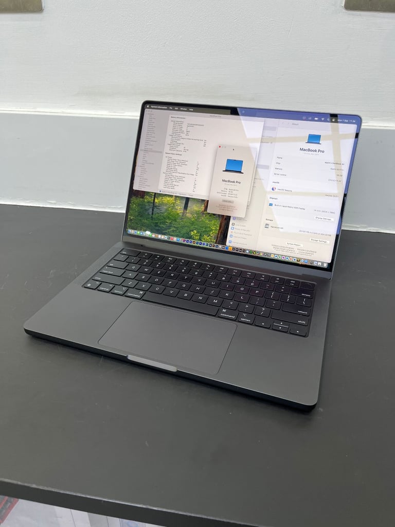 14'' Apple MacBook Pro Core M3 Pro 18GB Ram 512GB SSD Logic Pro 11 Ableton 12 Adobe 2025 OS TAHOE