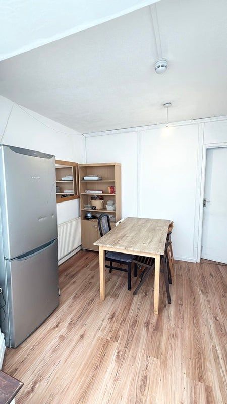 ⭐ Stylish Room 💎 | Bills Paid | Move in Fast ⚡