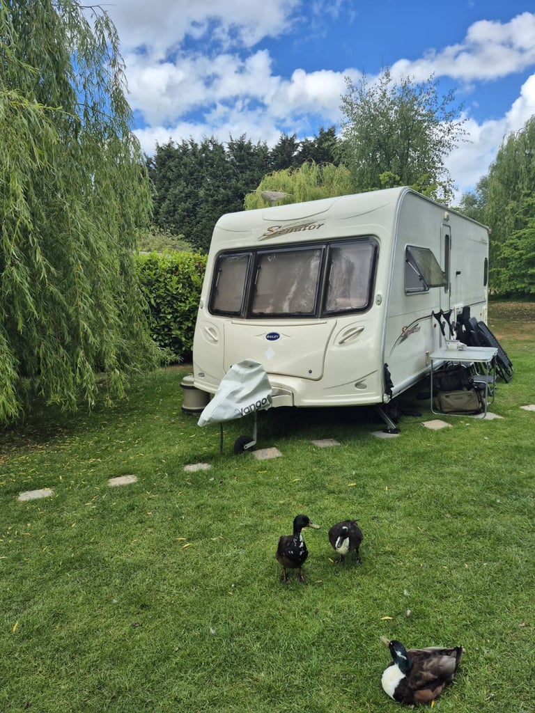 2006 bailey senator for sale fixed bed 
