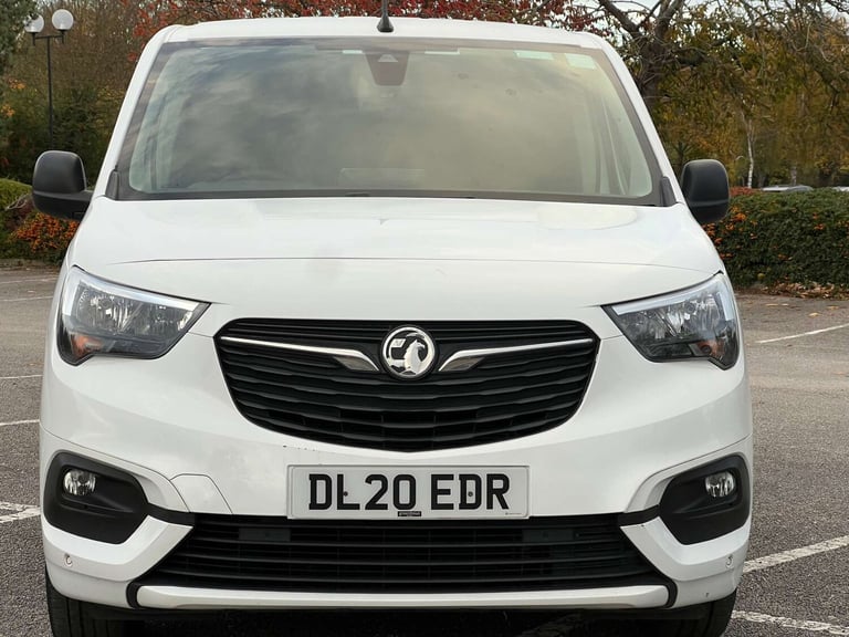 2020 Vauxhall Combo 1.5 Combo 2000 Sportive S/S Panel Van Diesel Manual