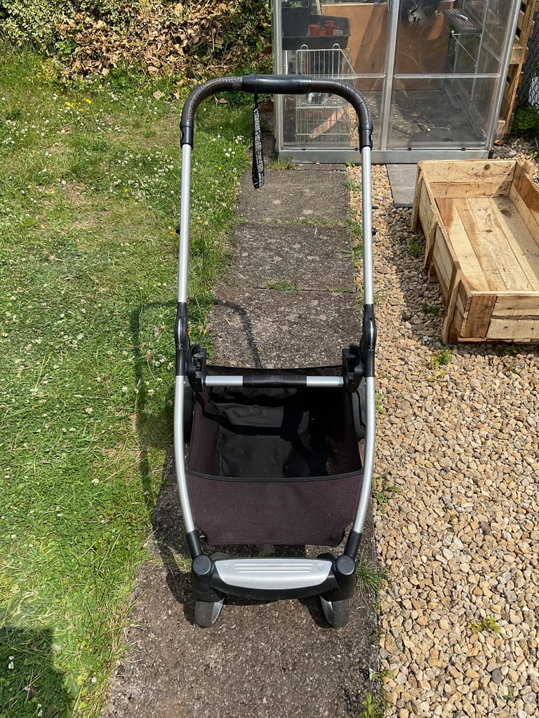 Mamas & Papas Flip XT2 pushchair