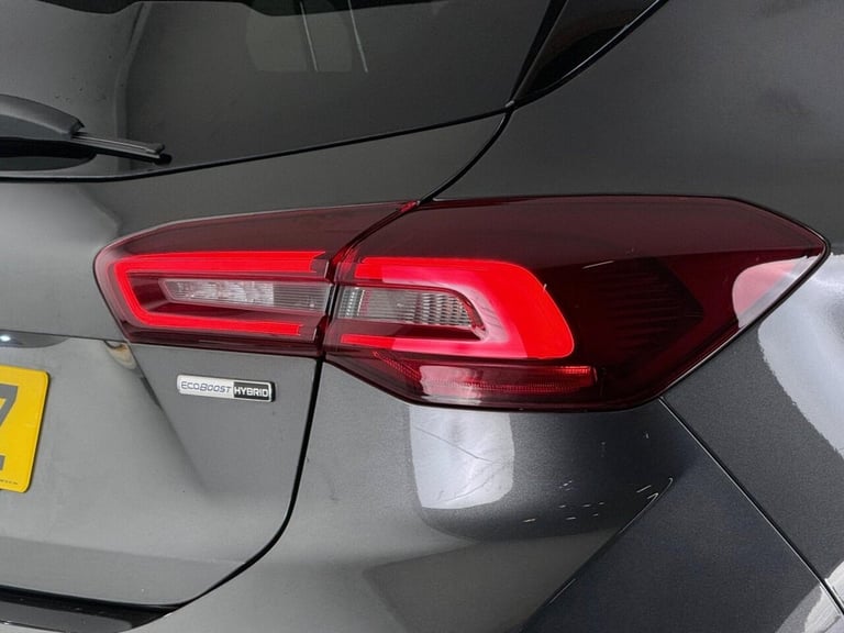 2022 Ford Focus 1.0T EcoBoost MHEV ST-Line Vignale DCT Euro 6 (s/s) 5dr Hatchback PETROL Automatic