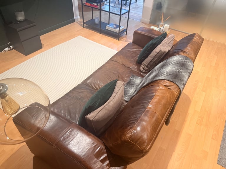 Collection only ! cool leather brown tan 