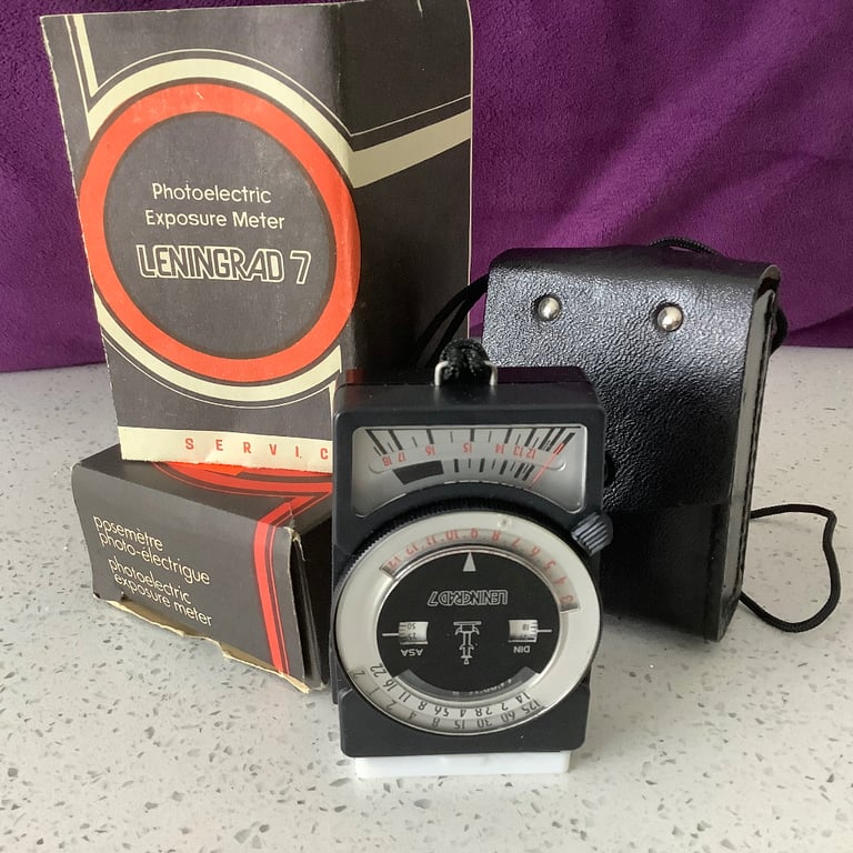 image for LENENGRAD 7, Vintage Light Meter, EXCELLENT CONDITION, Priced to sell at only 