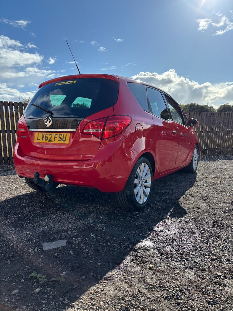 2012 Vauxhall Meriva 1.4i 16V SE 5dr MPV Petrol Manual