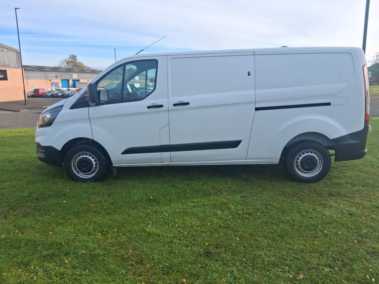 2023 Ford Transit Custom 2.0 EcoBlue 130ps Low Roof Leader Van PANEL VAN Diesel Manual