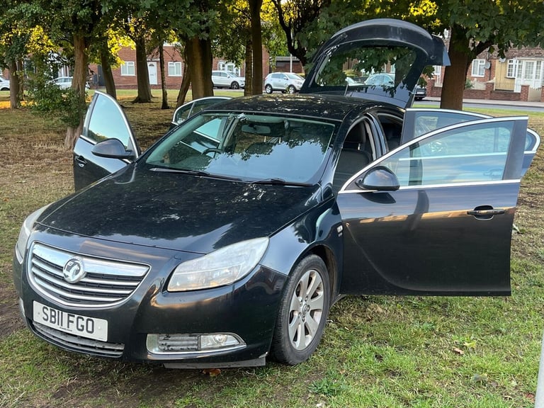 2011 Vauxhall Insignia 1.8i 16V SRi 5dr HATCHBACK Petrol Manual