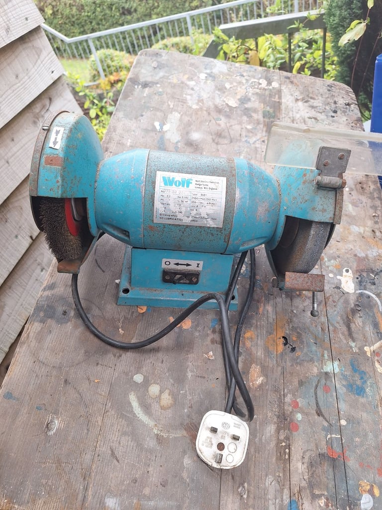 Wolf electric grinder 