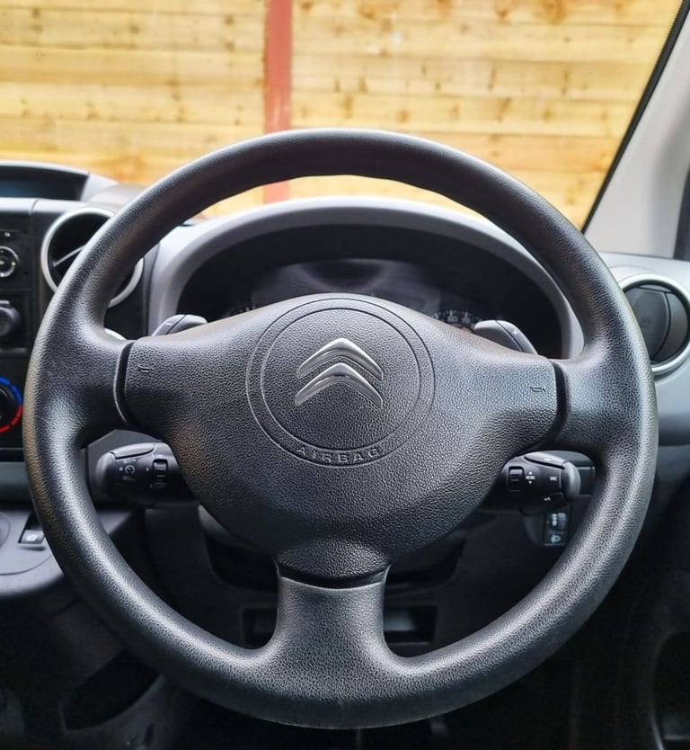 2017 Citroen Berlingo 1.6 BlueHDi 100 Feel 5dr ETG6 MPV DIESEL Automatic