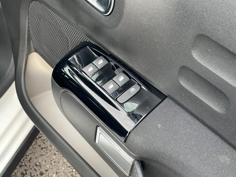 2023 Citroen C3 1.2 PureTech C-Series Edition Euro 6 (s/s) 5dr HATCHBACK Petrol Manual