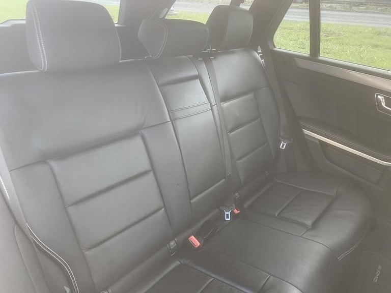 2010 Mercedes E350 Sport 3.0CDI V6 Blue Effieciency - New MOT - 127000 miles