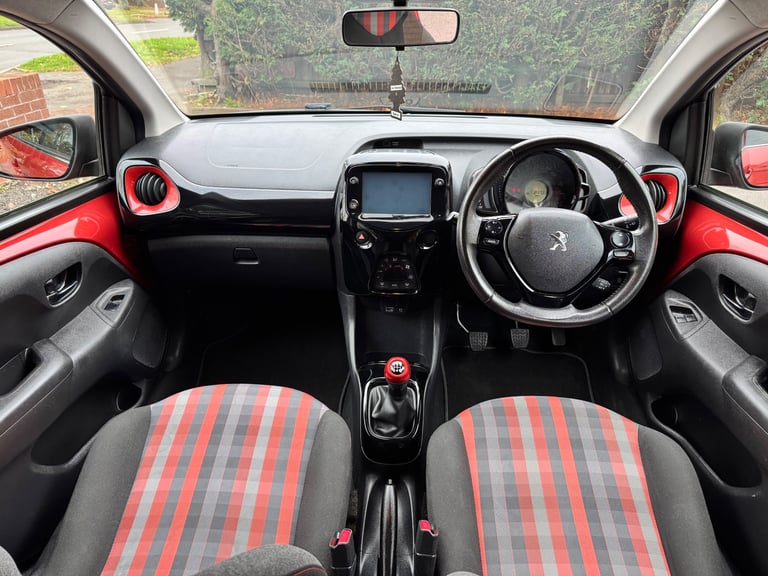 ** Peugeot 108 Collection 70 Reg 2020 1.0l Petrol 5-dr Manual **