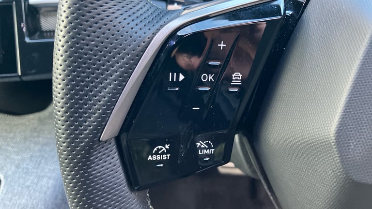 2025 Peugeot 3008 73kWh GT SUV 5dr Electric Auto (210 ps) SUV Electric Automatic