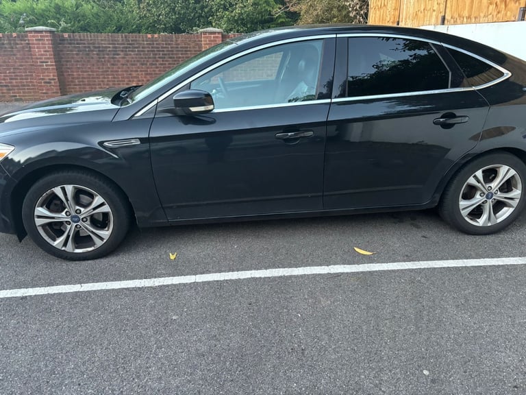 Ford, MONDEO, Hatchback, 2011, Manual, 1560 (cc), 5 doors