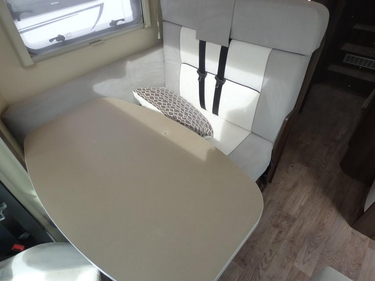 Roller Team Zefiro 685 Motorhome DIESEL MANUAL 2019/19