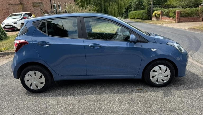 2017(67) HYUNDAI i10 1.0 SE FSH LONG MOT JUST SERVICED RUNS/DRIVES GREAT BARGAIN