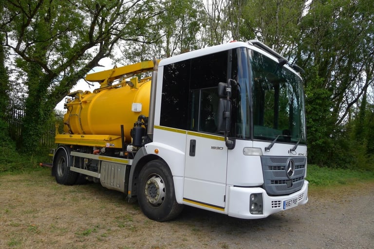 image for Mercedes Econic 1830 Whale Medium Volume JetVac / Gully Sucker. 