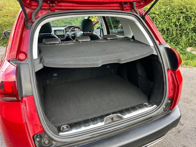 PEUGEOT 2008 1.2 PureTech GPF GT Line 2019