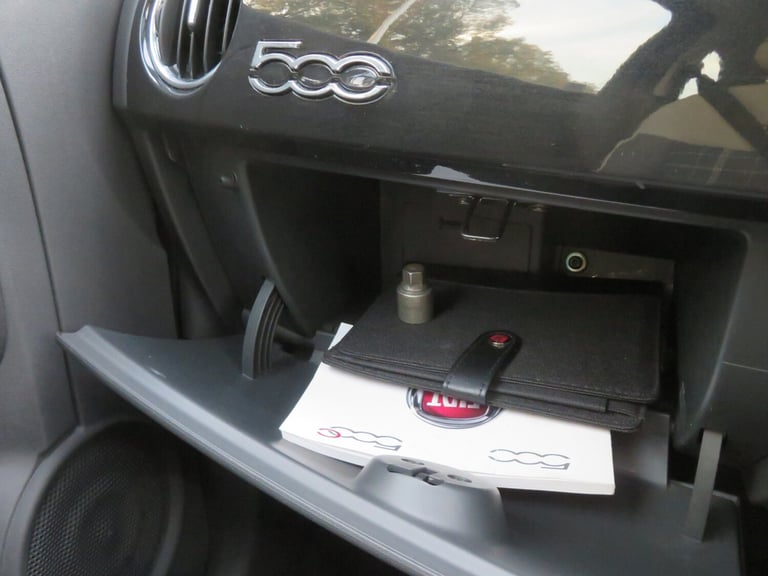 2015 Fiat 500 1.2 Lounge 3dr HATCHBACK Petrol Manual