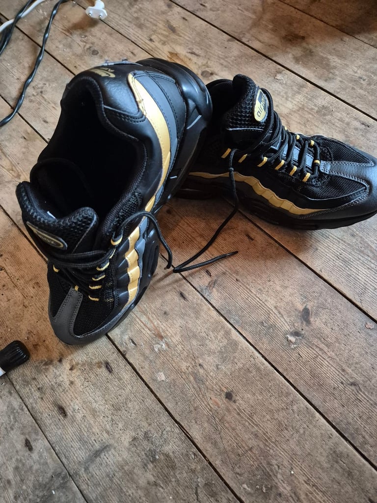 Nike gold 95s size 8